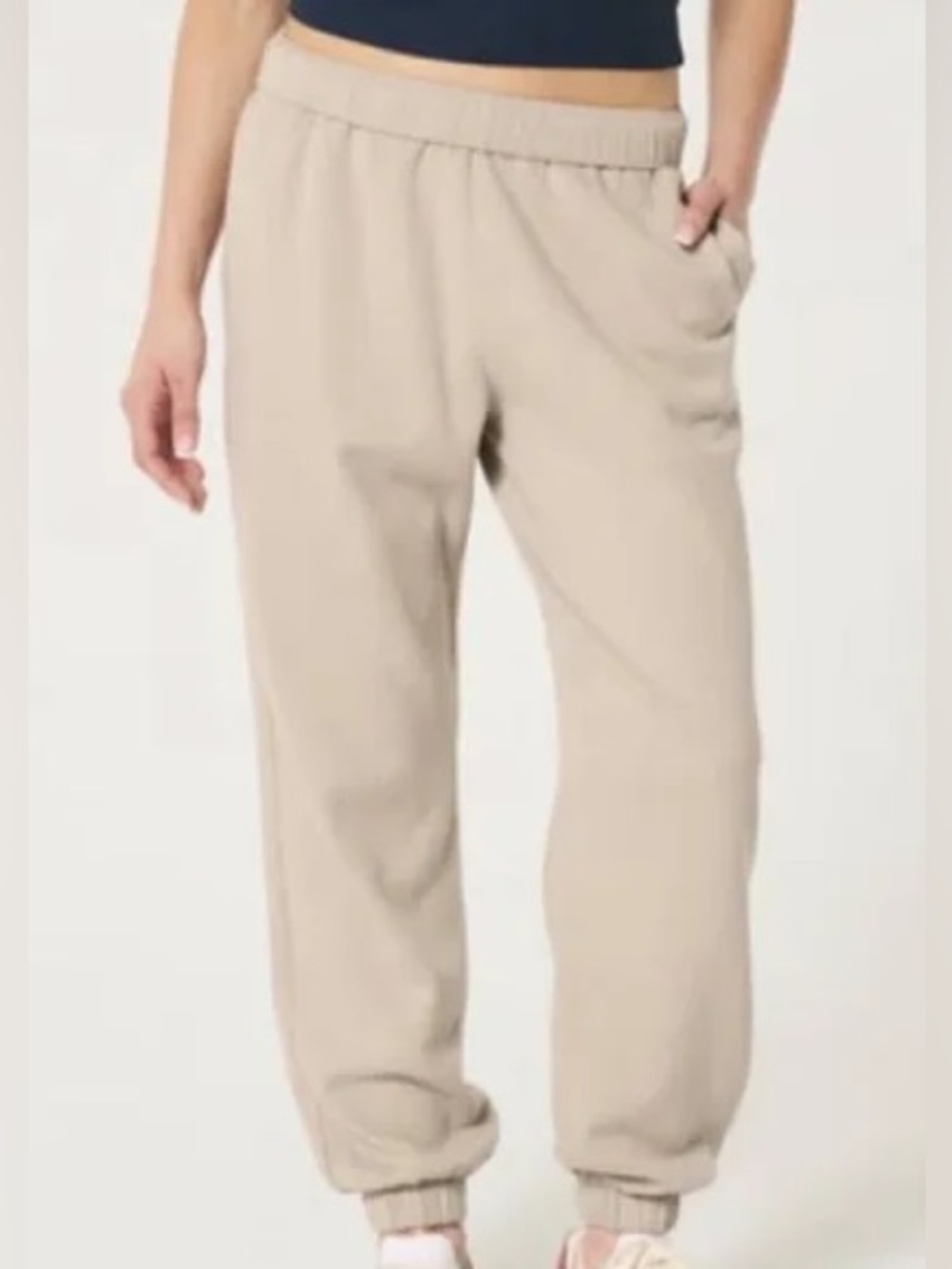 Hollister Feel Good Fleece Joggers in Tan, size XS